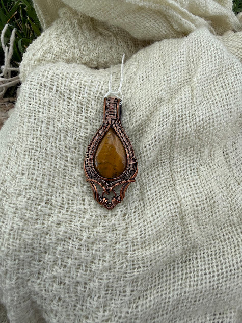 Eye of Ember - Tiger's Eye Pendant