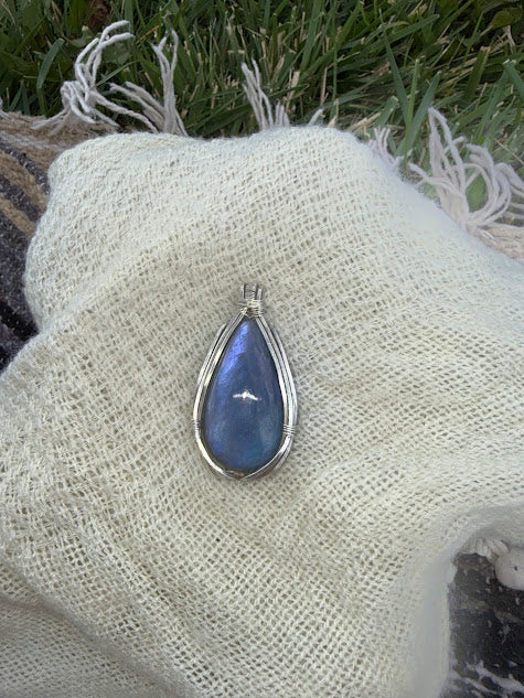 Blue Tear Drop Labradorite